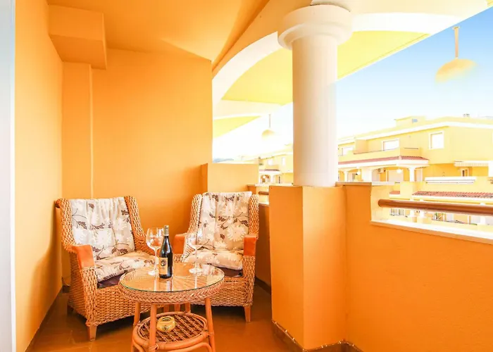 דירה Cozy In With Wifi *